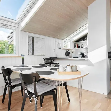 1099-ringkobing-p-snejkers-vej-55 *